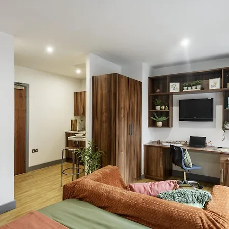 For Student Only King Square For Your Perfect Retreat * Bristol